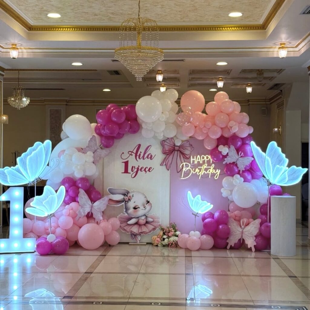 Instagram post from noahhevents. This post is in position 0.